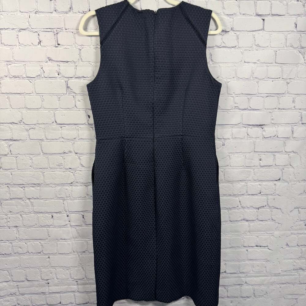 J.CREW Tipped Sheath Dress In Navy Jacquard Size 10 - Picture 2 of 6